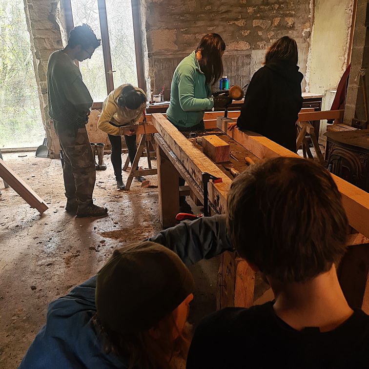 Chantier participatif charpente légere